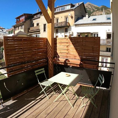 ז'וסייר Maison Neuve Proche De Barcelonnette מראה חיצוני תמונה
