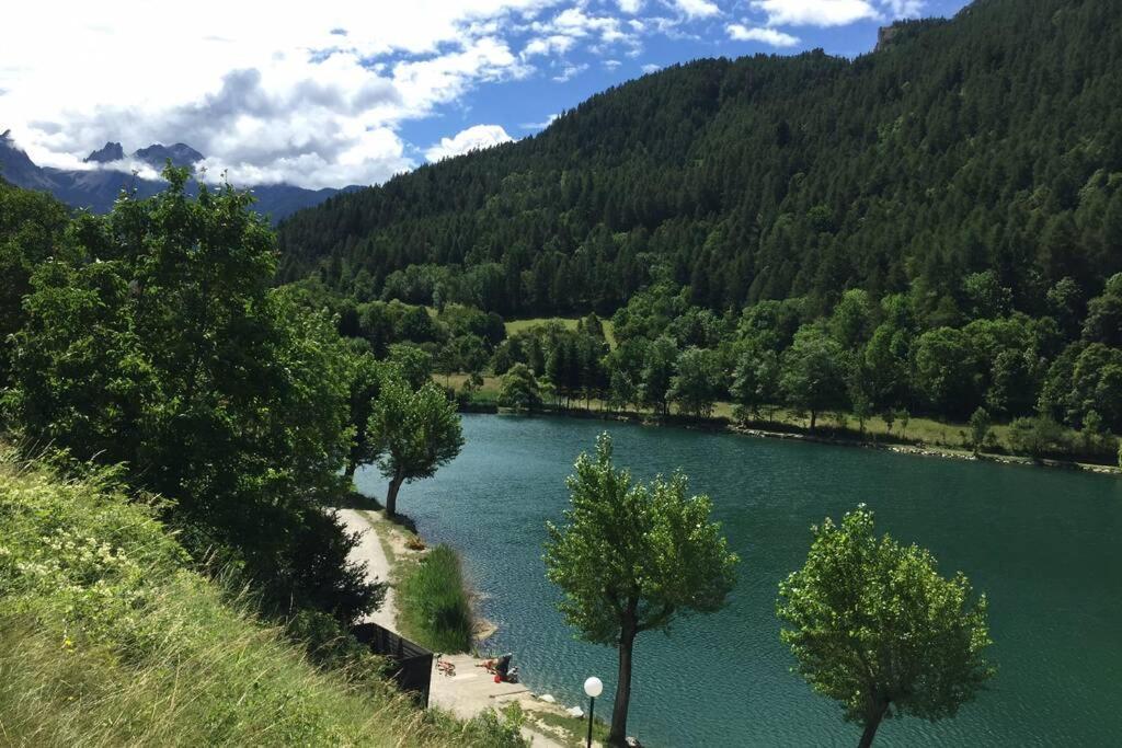 ז'וסייר Maison Neuve Proche De Barcelonnette מראה חיצוני תמונה